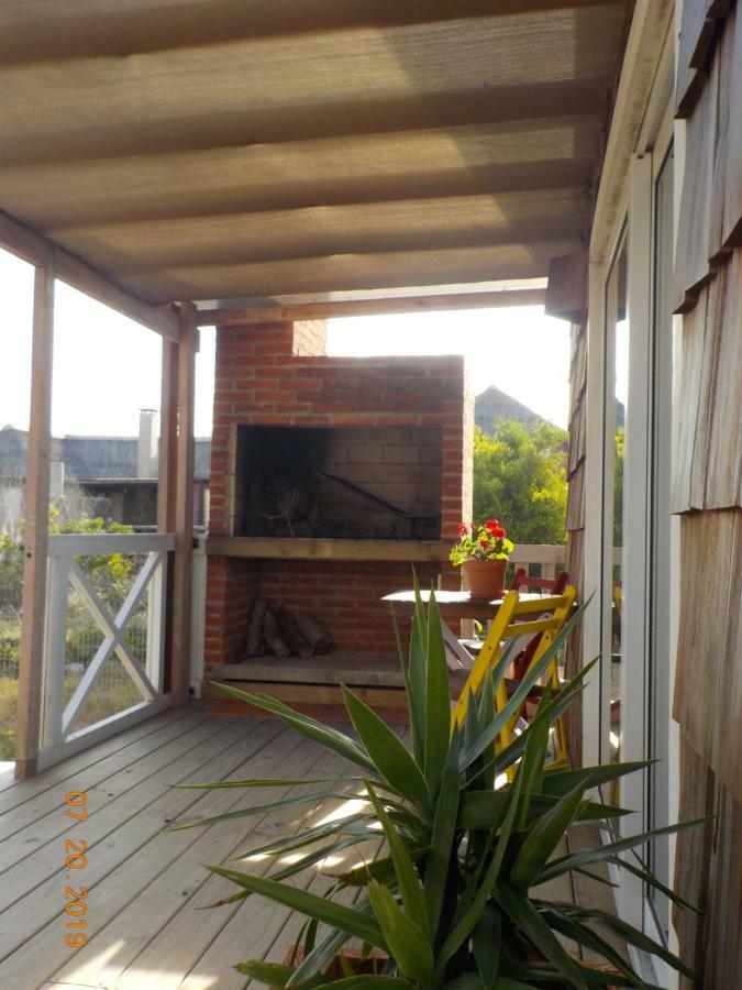 Las Escamadas Ecocottage Punta Del Diablo Eksteriør billede